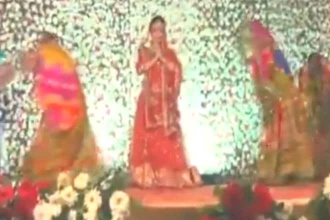 Aparna Yadav Ghoomar dance viral video