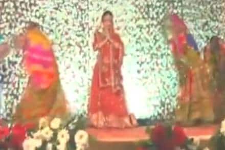 Aparna Yadav Ghoomar dance viral video