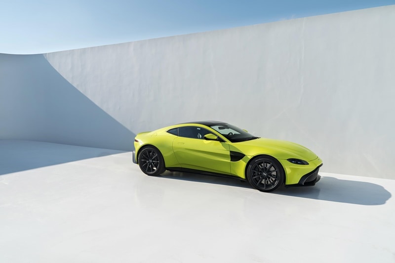 The new Aston Martin Vantage is powered by a 4-litre twin-turbo V8 engine that makes 503 bhp at 6000 rpm and 685 Nm at 2000-5000 rpm. The engine unit is set low and as far back in the chassis as possible for optimal centre-of-gravity and perfect 50:50 weight distribution. A dry weight of 1530kg gives the Vantage spectacular power-to-weight and torque-to-weight ratios.