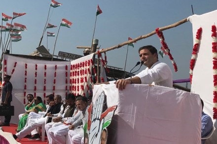 Rahul Gandhi in Porbandar, Rahul Gandhi gujarat, Rahul Gandhi fishermen, Rahul Gandhi demonitisation, fishing ministry, gujarat elections 2017, Gujarat Congress spokesperson Manish Doshi, Gujarat Chief Minister Vijay Rupani, rahul gandhu suited-booted people, bank queues, giant tricolor flag, Dalit community