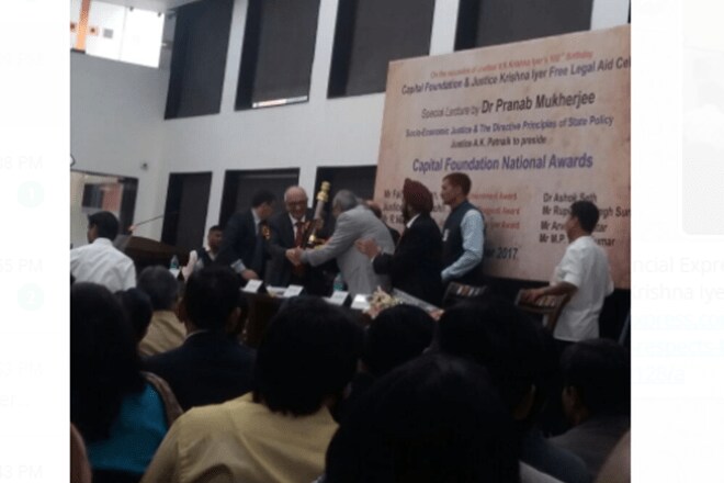 Pranab Mukherjee, Pranab Mukherjee humble, Pranab Mukherjee impresses lawyers, Capital Foundation National Awards, Constitution Club of India