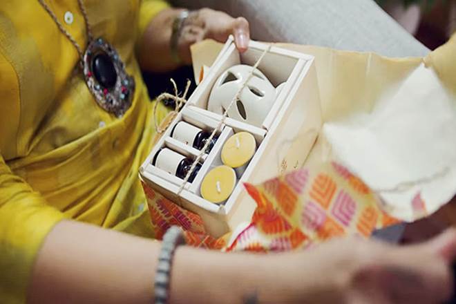 gifting woes, gifts, Amazon Gift Card, gift box, commercials of gifts, commercial for Amazon Gift Card, industries, The answer to gifting woes, industry stories, amazon, online shopping, brandwagon gifting woes, gifts, Amazon Gift Card, gift box, commercials of gifts, commercial for Amazon Gift Card, industries, The answer to gifting woes, industry stories, amazon, online shopping, brandwagon