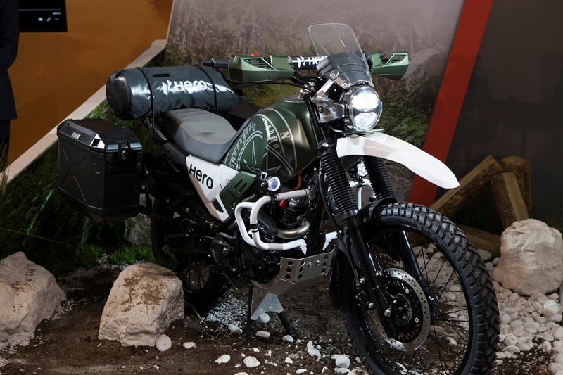 Hero's Xpulse concept according to Hero's management will be built if the company sees a peaking public interest. Hero Motorcorp official say that the Xpulse will set the tone for upcoming Hero bikes that are looking to shed their commuter image for a more adventure-oriented outlook. The Xpulse will likely share its cycle-parts with the Hero Xtreme 200 set for launch next year! We expect the Xpulse to follow suit at the end of next year.