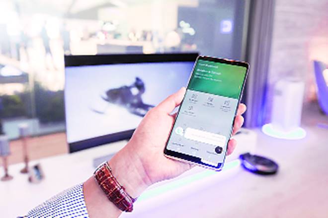 Home automation, Smart house, Smart houses, modern technology, home appliances, comfortable lives