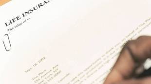 Life insurance policy, Life insurance policy warning, points keep in mind while buying life insurance policy, policyholder, life insurance contract