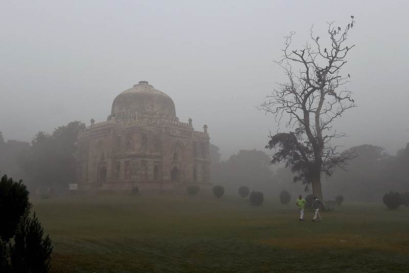 The Lodhi Gardens was enveloped in smog. (PTI)