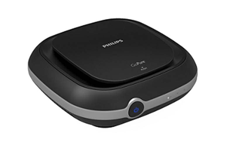 The Philips GoPure car purifier is a slightly more expensive option but is sure is effficent. The purifier refines the air of fine particles and has a CADR rating of 14m3/hour, Toxic gases CADR: 11.5m3/hour and certified by Airmid for unique Philips select filter technology, which removes up to 90 percent airborne allergens based on one pass efficiency test. The GoPure will set you back by Rs 7,599 and has two fan speed modes as well