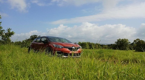 2017 Renault Captur launched in India: Engine, features, colours, price