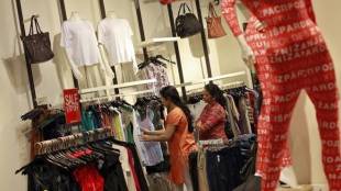 Page's men's inner wear products, Motilal Oswal, Page Industries