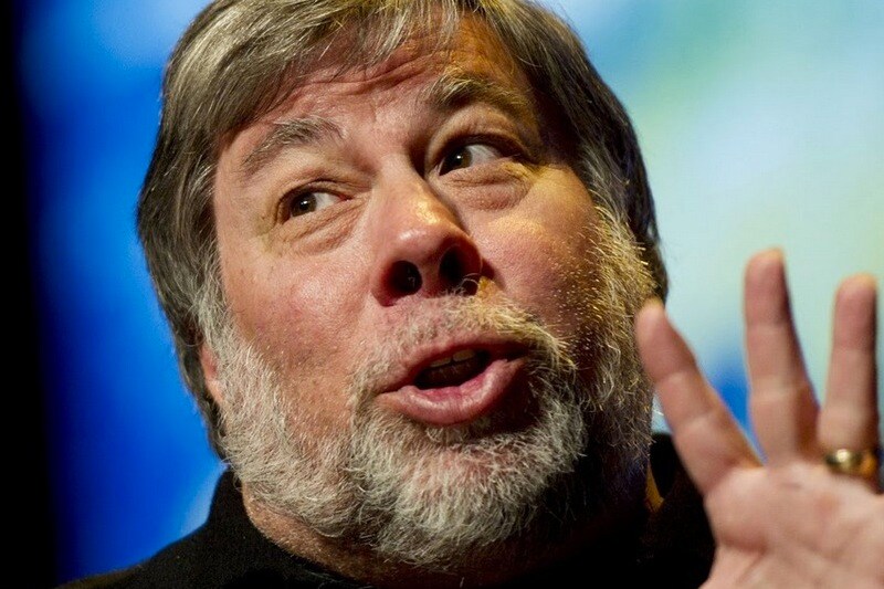 Apple co-founder Steve Wozniak made a hilarious cameo appearance in Big Bang Theory where he even pokes fun at Steve Jobs when confronted by Sheldon at The Cheesecake Factory. But this is not it. He also appeared in the eighth season of Dancing With The Stars. Although, it was not free from controversy. He was one of the lowest scorers and said that the voting was rigged to keep him on the show. Later, he retracted his statement.