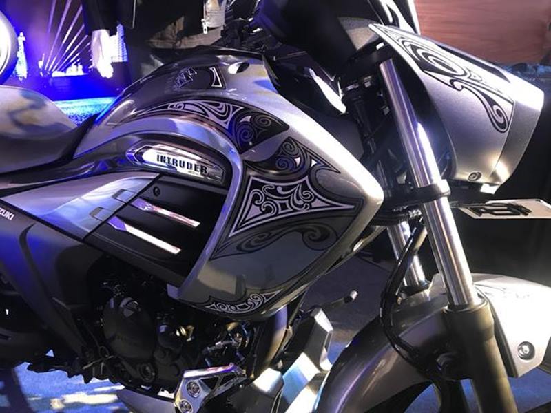 The Intruder is powered by a 154.9cc four-stroke, single-cylinder, air-cooled, two-valve, SOHC engine that produces 14.6 bhp at 8,000 rpm and 14 Nm at 6,000 rpm. This is the same engine that powers the Gixxer series of motorcycles, but has been tweaked for better torque delivery at lower rpm.