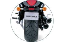 Spiral spoke cast aluminum alloy wheels measure 130/70R18 up front and a massive 240/40R18 in the rear. The rear wheel wears a huge 240mm Dunlop radial tire- the largest ever used on a production Suzuki motorcycle, which not only gives the M1800R an aggressive style and stance, but provides unrivaled grip and handling on the road.