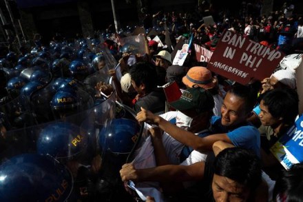 Dump Trump, Dump Trump protest, Philippines summit, US embassy in Manila, regional summit in Philippines Dump Trump, Dump Trump protest, Philippines summit, US embassy in Manila, regional summit in Philippines