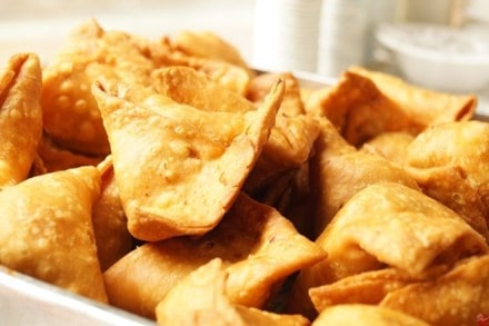 Indian tea-time snack is healthier than a burger as per the CSE report (Source: PTI)