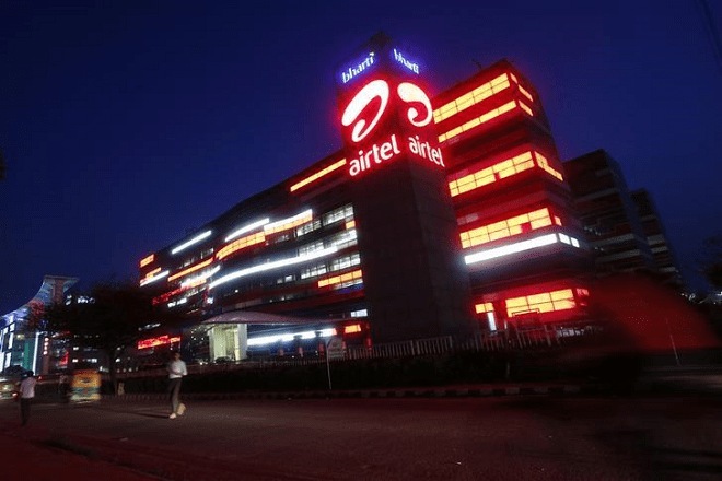 After Rcom shuts down, Airtel may end up with its assets
