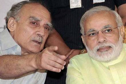narendra modi arun shourie
