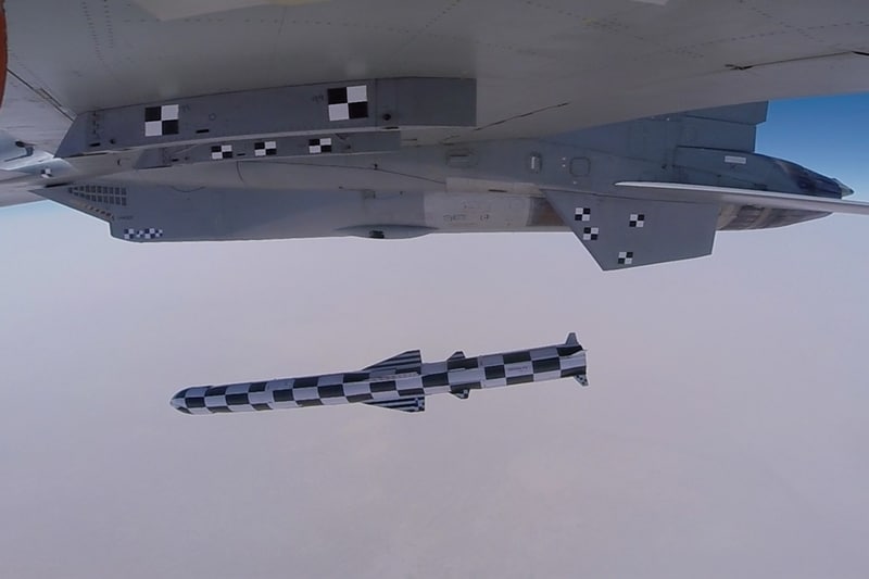 brahmos, brahmos missile, brahmos on sukhoi 30 mki, brahmos iaf