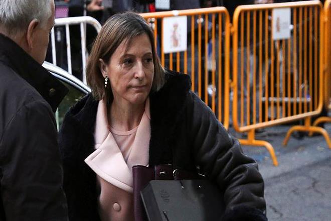 catalan, catalan parliament, catalan speaker, Carme Forcadell, spain, european union, political crisis in catalan, Mariano Rajoy , madrid