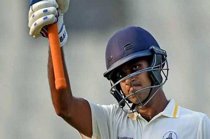 Vijay Shankar- Vijay Shankar is replacing Bhuvi, for the next Test as he eye for the maiden debut. Shankar has proved himself in the domestic circuit and the 26-year-old all-rounder has made a reputation as a big hitter. Fans would love to see some big shots in Nagpur as India and Sri Lanka gear up for the second Test. (PTI)