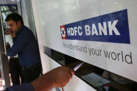 Private lender HDFC Bank has made online transactions through RTGS and NEFT free of cost from November 1. (IE) Private lender HDFC Bank has made online transactions through RTGS and NEFT free of cost from November 1. (IE)