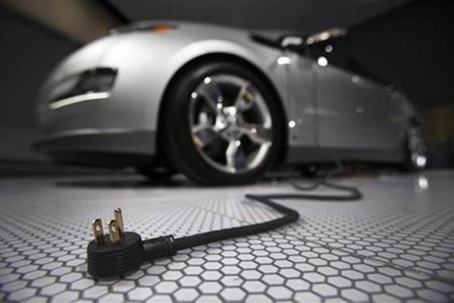 Electric vehicles, Maruti Suzuki, Niti Aayog, Bajaj Auto, TVS , Hero Motocorp, TVS Jupiter, HMSI, cost of batteries in electric vehicles Electric vehicles, Maruti Suzuki, Niti Aayog, Bajaj Auto, TVS , Hero Motocorp, TVS Jupiter, HMSI, cost of batteries in electric vehicles
