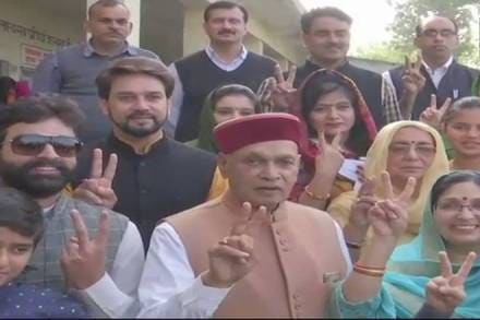 Himachal election voting, Himachal pradesh assembly elections, election votingPrem Kumar Dhumal, Virbhadra Singh, Anurag Thakur, JP Nadda, Shanta Kumar,