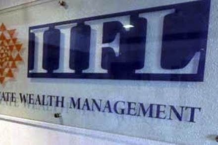 Fintech, IIFL, IIFL arm 5Paisa, Capital lists, online financial services provider