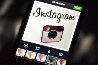 Instagram adds a new language feature, Instagram new feature, Instagram new language feature news, Instagram adds a new language feature 2017, Instagram new language feature Arabic, Hebrew and Farsi