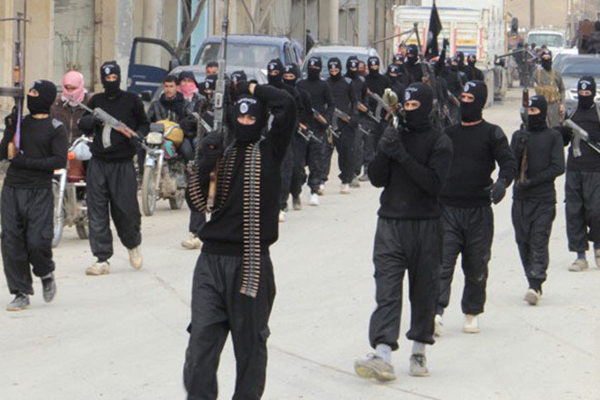 Iraqi forces, Syria army, Islamic State, Islamic State news, Iraqi forces, Iraqi flag over its buildings, Rawa, Iraq, Syria, islamic State news Iraqi forces, Syria army, Islamic State, Islamic State news, Iraqi forces, Iraqi flag over its buildings, Rawa, Iraq, Syria, islamic State news