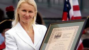 Jana Novotna, Czech tennis player, Czech tennis player dead, Wimbledon champion in 1998, Women Tennis Association,  Czech Fed Cup, latest news on Jana Novotna