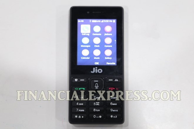 Reliance Jio Phone booking India