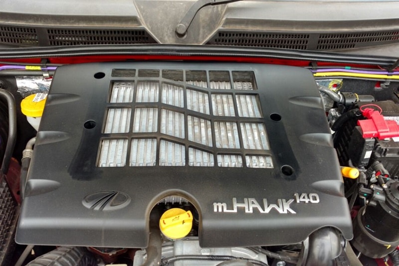 The 2.2L mHAWK engine on the Mahindra Scorpio sheds a power of 140 bhp and 320 Nm of torque. The top-Variants are mated to a 6-Speed Manual gearbox and there is no option of automatic transmission currently. The lower variants (S3,S5) are mated to a 5-Speed manual gearbox.