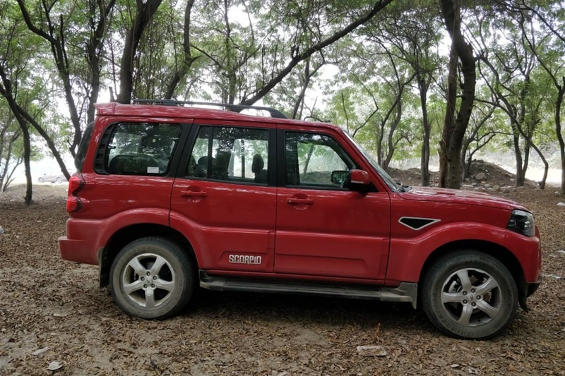 Dimensions of 2017 Mahindra Scorpio remains unchaged. The SUV now in its sixth generation has been a popular SUV for the company with a total cumulative sales of over 6 lakh units.