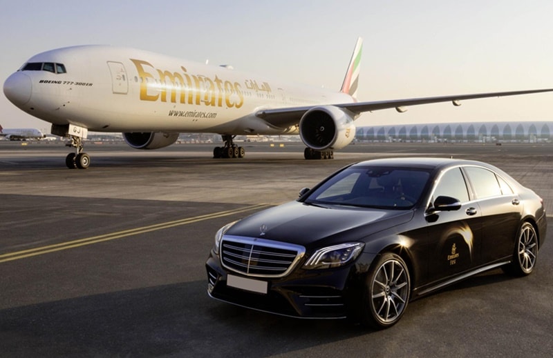 Mercedes-Benz S-Class, the German's brands flagship luxury saloon, does offer a world of comfort but it has one certain restriction - it can't fly. Now though, fliers will be able to enjoy the same level of luxury up in the sky. Emirates has teamed up with Mercedes-Benz and it new first-class suite is based on the S-Class.