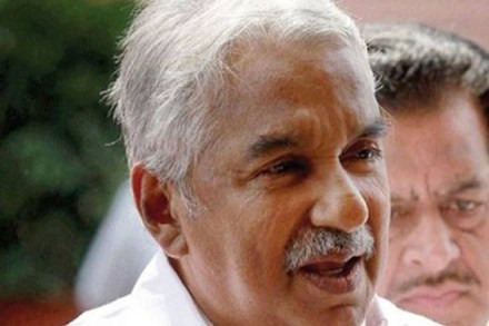 Solar scam, Oommen Chandy, 2013 Kerala solar panel scam, Kerala, Pinarayi Vijayan