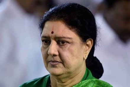 income tax return, Sasikala, IT raids in sasikala, Dinakaran, AIADMK , Namadhu MGR, Thanjavur, India, Bengaluru