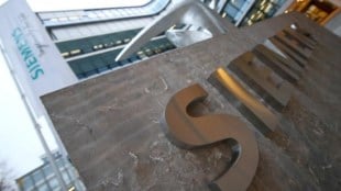 us, chinese, chinese corportation, American corporations, chinese hack, chinese hackers, Three Chinese nationals have been indicted by the US Justice Department for allegedly hacking and stealing sensitive internal documents of American corporations like Moody's Analytics and Siemens for nearly six years.