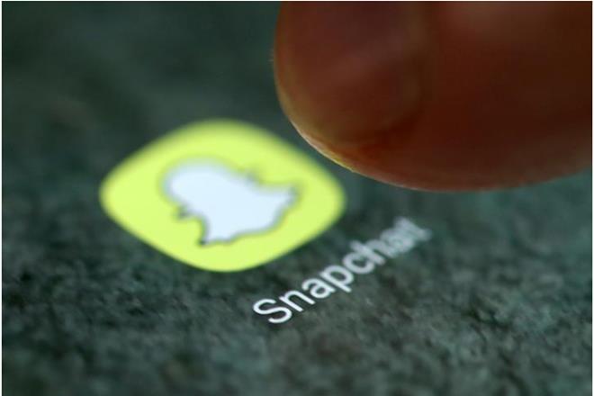 snapchat, twitter, snapchat worldwide otrage, Snap Inc unit , twitter third quarterly earnings