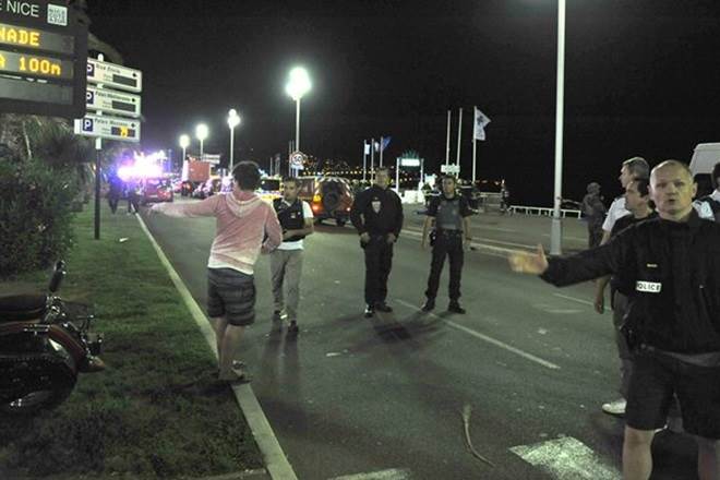 french attack, france, terror, france atack, three hurt in france