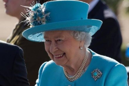 paradise papers, uk queen, queen elizabeth ii, wilbur ross, uk, britain paradise papers, uk queen, queen elizabeth ii, wilbur ross, uk, britain
