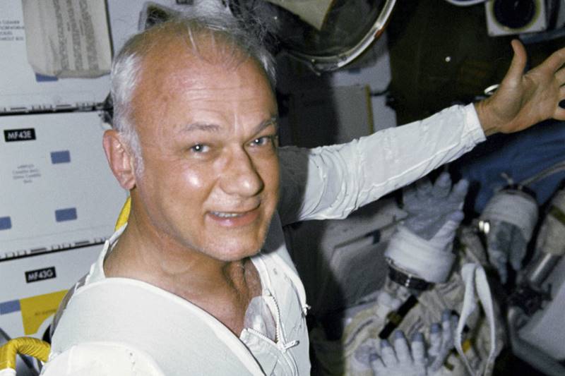 NASA, Astronaut Bruce McCandless, NASA Astronaut Bruce McCandless, Bruce McCandless, Astronaut, Bruce McCandless dies, Bruce McCandless dead, who is Bruce McCandless, nasa pictures, nasa images, nasa photos, world news