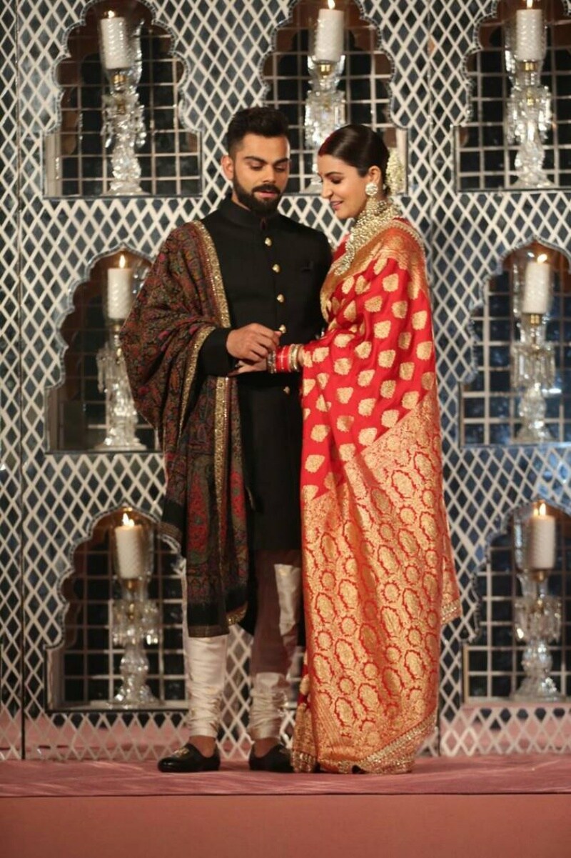 2) Virat Kohli, Anushka Sharma looked spectacular and very happy together. (IE)