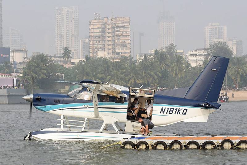 Narendra Modi seaplane flight, seaplane, seaplane in india, PM modi, amphibious aircraft, sabarmati riverfront, gujarat polls, gujarat polls dates, gujarat results, rahul gandhi