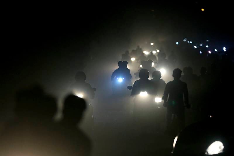 pollution, air pollution, delhi pollution, pollution in delhi, pollution in world, earth pollution, pollution level, pollution in control, mount agung, mount agung eruption, world news