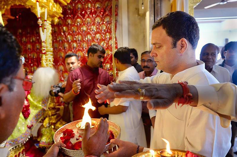 rahul gandhi, rahul in gujarat, gujarat polls 2017, gujarat elections 2017, Rahul visits Jagannath Temple, Rahul gandhi visits Jagannath Temple, Jagannath Temple, Jagannath Temple in ahmedabad