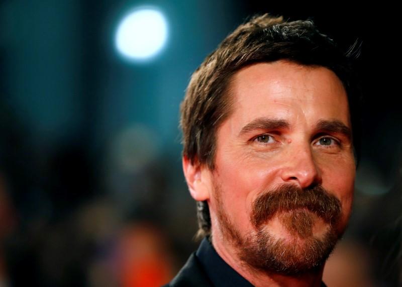 overpaid actors, forbes overpaid actors, overpaid actors 2017, overpaid actors hollywood, Mark Wahlberg, brad pitt, Christian Bale, denzel washington, Channing Tatum