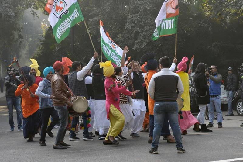rahul gandhi, rahul gandhi live, congress president live, Rahul Gandhi Congress President Live, Modi vs rahul, narendra modi vs rahul gandhi, congress, congress president, sonia gandhi, sonia gandhi retirement, 2019 Lok Sabha election, rajiv gandhi, Mullapally Ramachandran, priyanka vadra, robert vadra, BJP PM Modi, naremndra modi, gujarat assembly elections, gujarat exit polls, exit polls result, gujarat assembly election result
