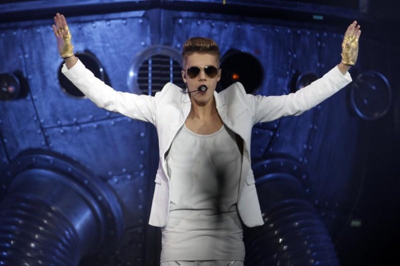 7) Justin Bieber ($83.5 million)- Rose to fame with his hit single-‘Baby’ the Canadian crooner collected the largest annual haul of his career, boosted by 105 live shows. He also cashes in on Calvin Klein endorsement deal, his JustMoji icons and over a billion streaming songs. (Reuters)