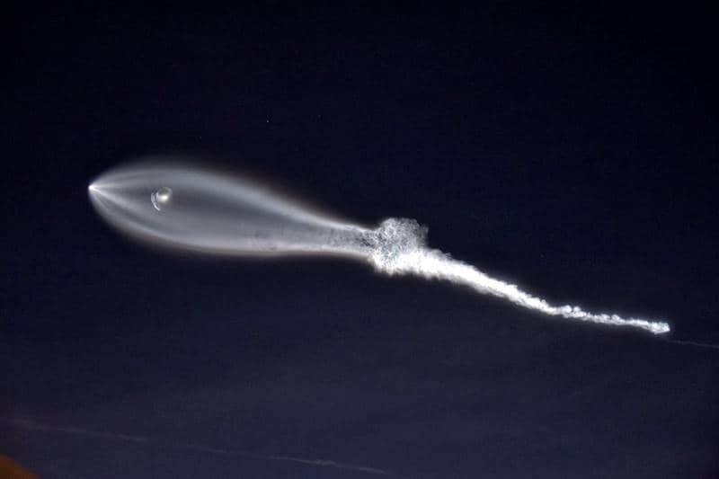 SpaceX, Falcon 9 rocket, SpaceX Falcon 9 rocket, rocket, Falcon 9, California, show of light, mystery light, satellite, world news, science, science news, technology