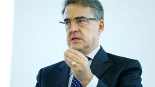  privatisation of airports, iata chief, alexandre de juniac, privatising airport, aviation sector, airport privatisation